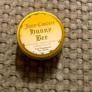 💜HOST PICK 💜Juicy Couture candle